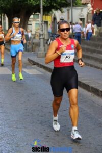 Atlete in gara nella 5 km femminile del 28° Trofeo Maria SS. degli Ammalati